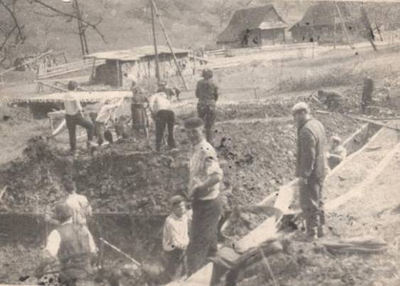 image011